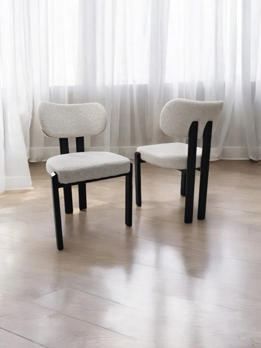 Chaise Hera tissu chenille pied chêne