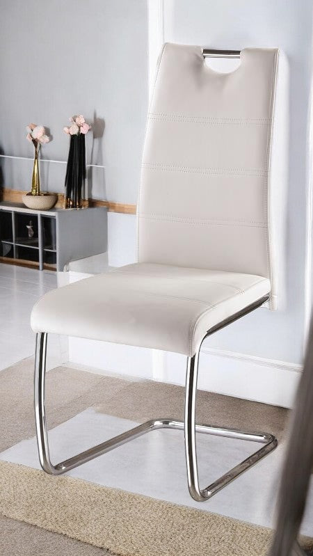 Chaise 103 simili blanc pieds en acier inoxydable argenté